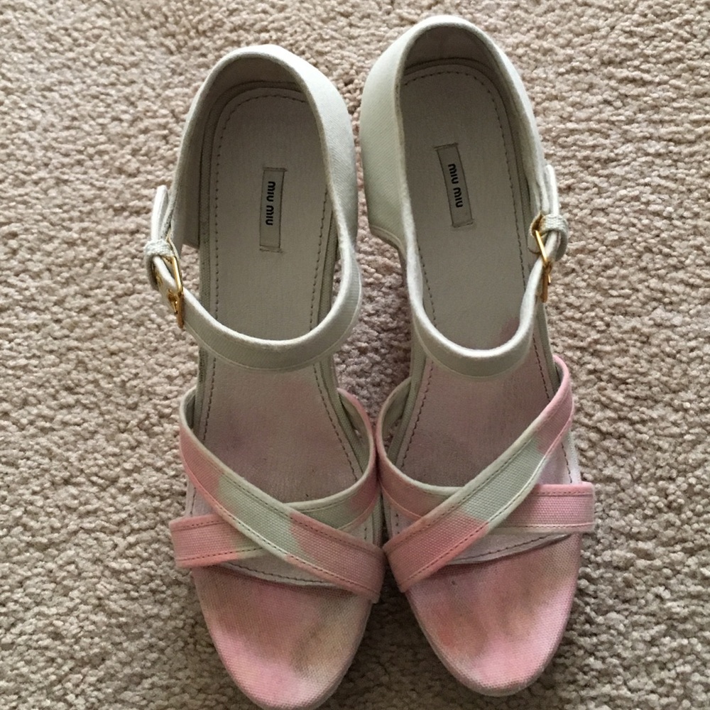 - - Gently Worn Mini Miu Tie Dye Wedges - image 2